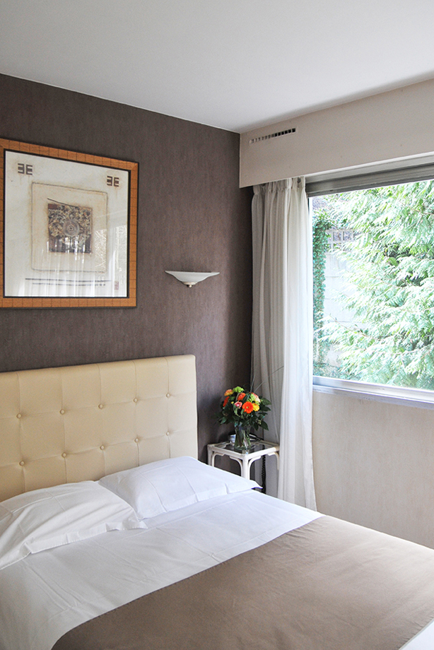 Hôtel Astoria à Saint Etienne - Chambre confort - Chambres récemment rénovées, modernes et confortables.